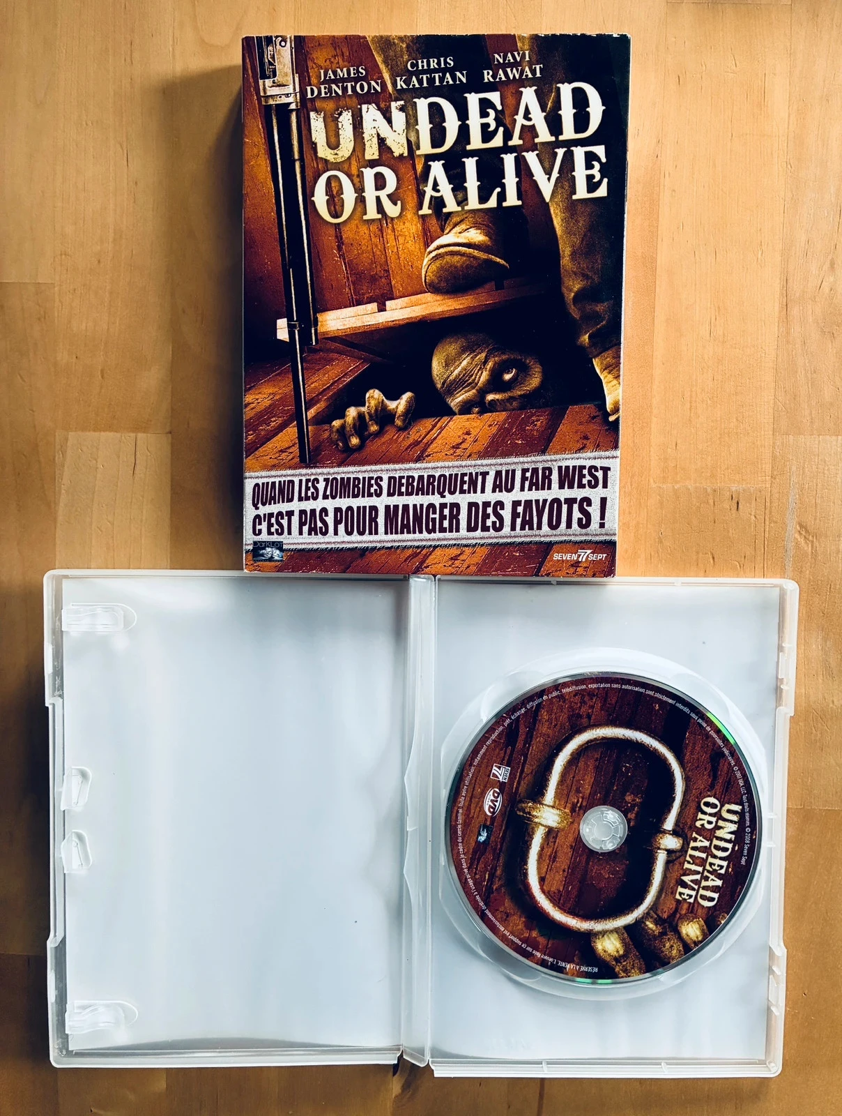 DVD Undead or Alive. – photo 3